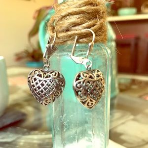 💥Heart ❤️ earrings!